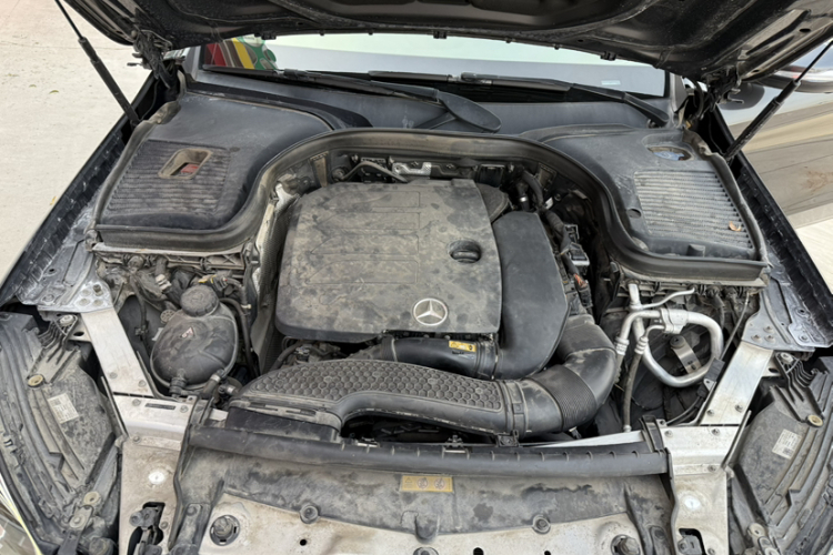 奔驰GLC 2020款 GLC 260 L 4MATIC 动感型局部细节24