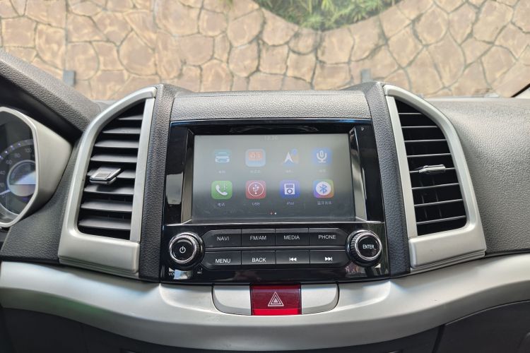 江汽集团 瑞风S3 2016款 1.5L CVT豪华智能尊享版局部细节16