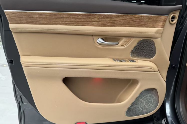 鸿蒙智行 问界M7 2024款 1.5T 后驱Plus版 5座中控内饰7005