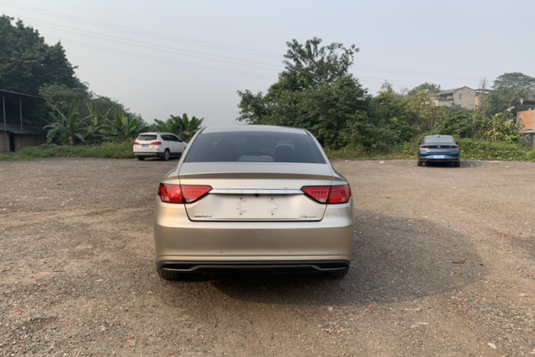 吉利汽车 帝豪GL 2020款 1.5T DCT豪华型车身外观6006