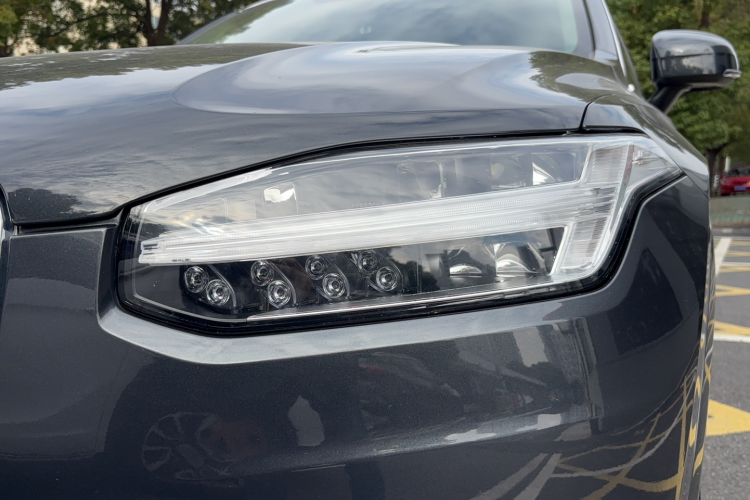 沃尔沃XC90 2018款 T5 智逸版 5座局部细节36