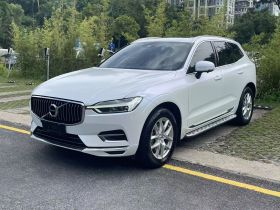 沃尔沃XC60 2021款 T5 四驱智逸豪华版