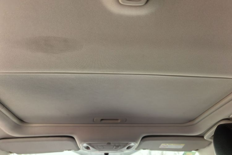 福特 福克斯 2017款 1.5T CTCC 白黑限量版局部细节22