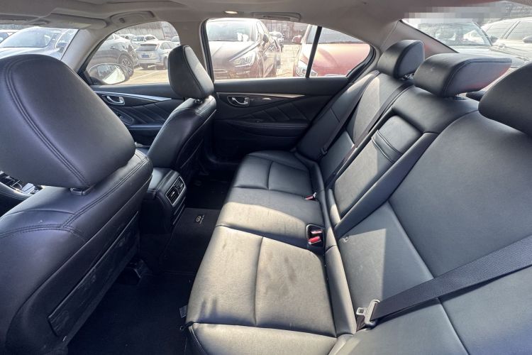 英菲尼迪Q50L 2015款 2.0T 舒适版中控内饰7001
