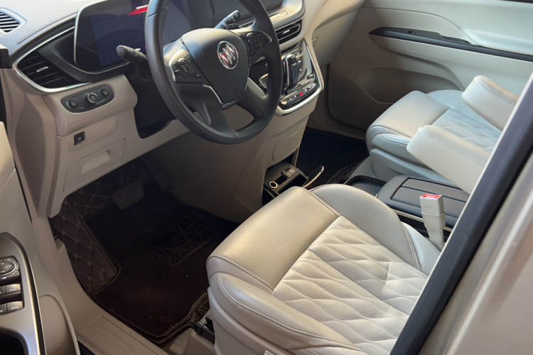 别克GL8 2022款 ES陆尊 653T 舒适型中控内饰7002