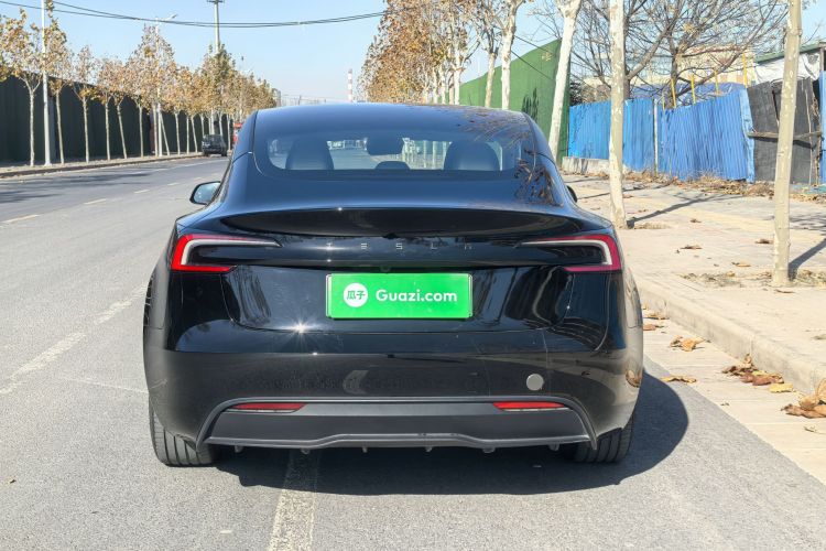 特斯拉 Model 3 2023款 后轮驱动版车身外观6005