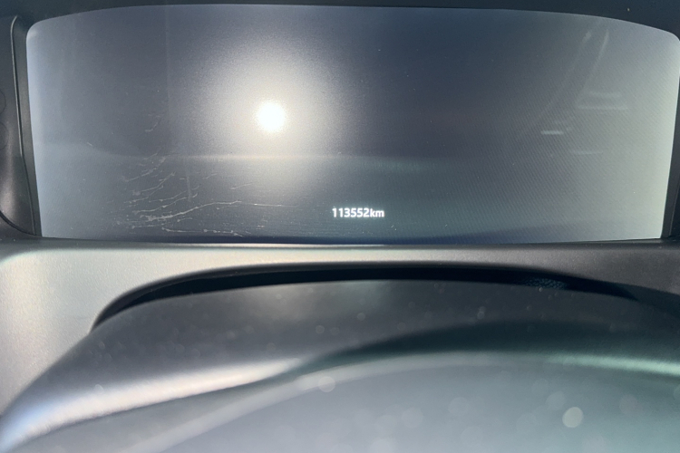 捷豹XFL 2017款 XFL 2.0T 240PS 尊享版中控内饰15