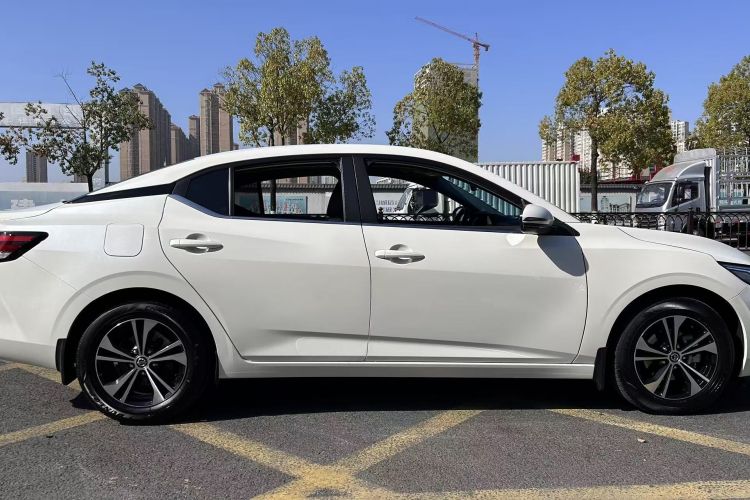 日产 轩逸 2022款 1.6L XL CVT悦享版车身外观6005