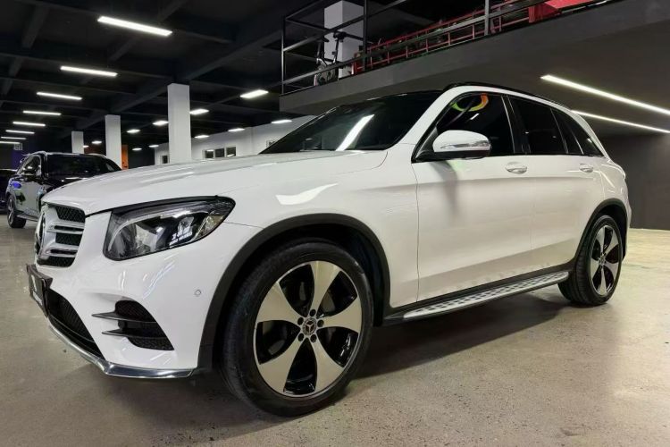 奔驰GLC 2018款 GLC 300 4MATIC 动感型车身外观6001