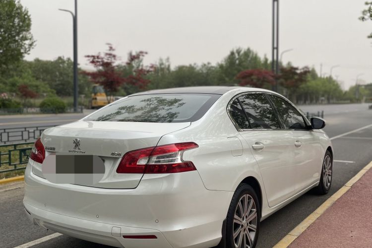 标致408 2014款 1.8L 自动豪华版车身外观6005