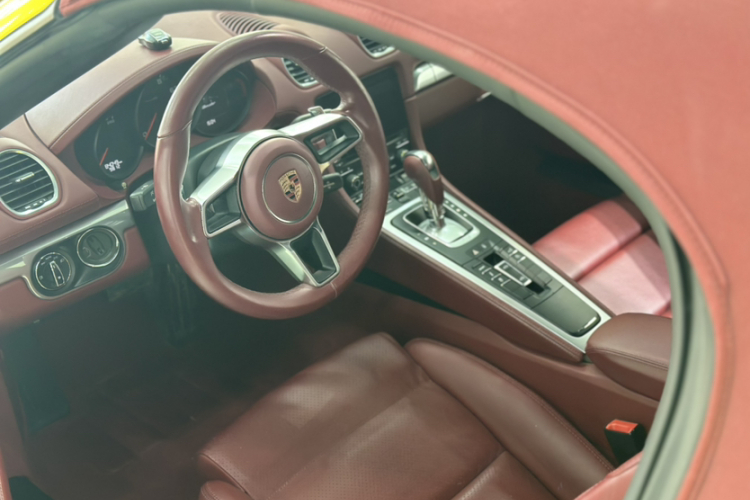 保时捷718 2018款 Boxster 2.0T中控内饰7006