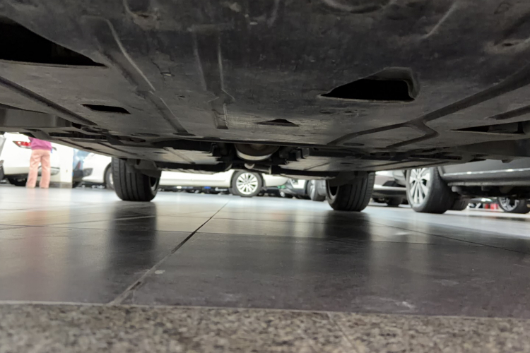 领克01 2017款 2.0T 四驱劲Pro版局部细节9002