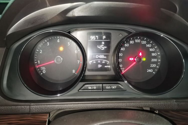 大众 朗逸 2015款 230TSI DSG舒适版中控内饰15