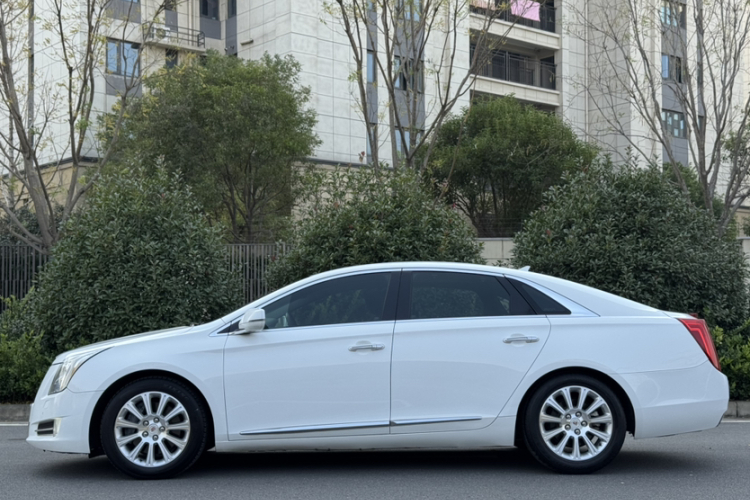 凯迪拉克XTS 2013款 28T 豪华型车身外观6002
