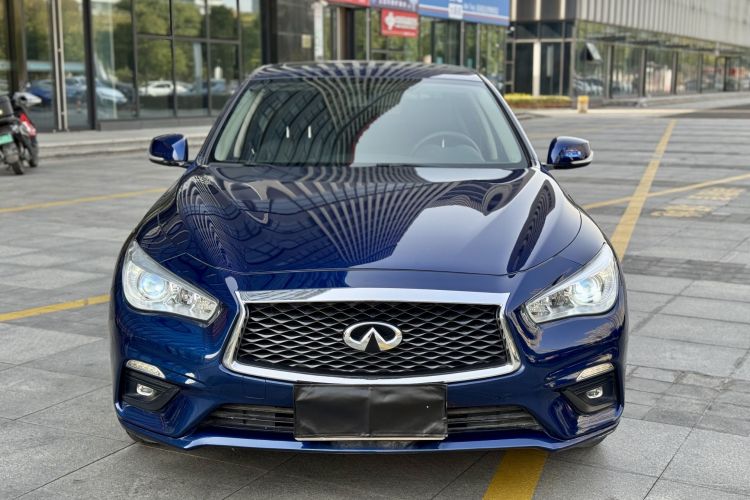 英菲尼迪Q50L 2018款 2.0T 舒适版 国VI车身外观6001