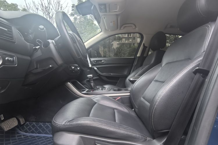 观致5 2018款 改款 1.6T 自动领先型中控内饰7009