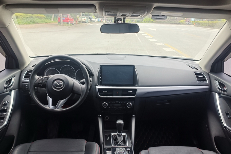 马自达CX-5 2015款 2.0L 自动两驱都市型中控内饰7001