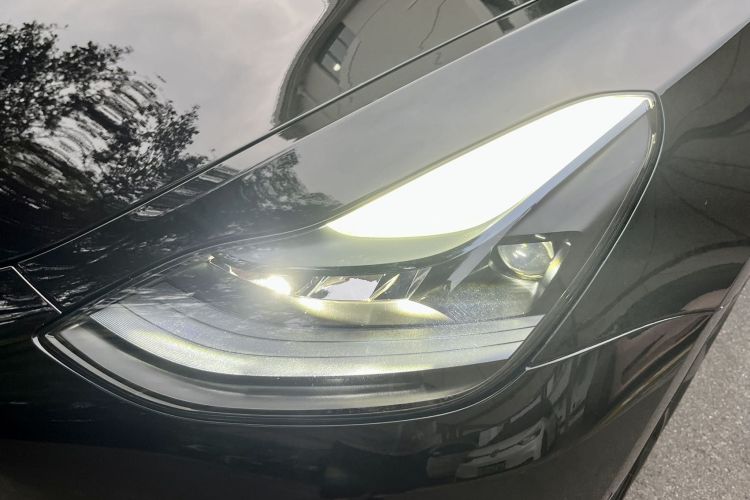 特斯拉 Model 3 2022款 后轮驱动版局部细节36