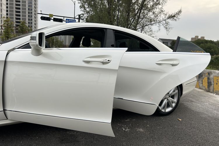 奔驰CLS 2012款 CLS 300 CGI车身外观6008