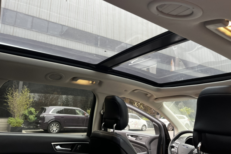 福特 锐界 2015款 2.7T GTDi 四驱尊锐型 7座中控内饰7003