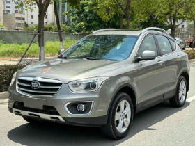 奔腾X80 2015款 2.0L 自动豪华型