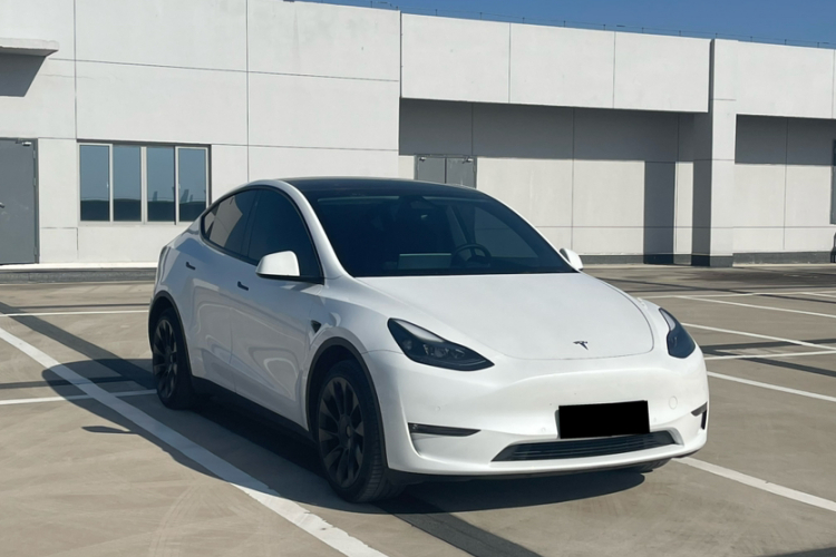 特斯拉 Model Y 2023款 长续航全轮驱动版车身外观6002