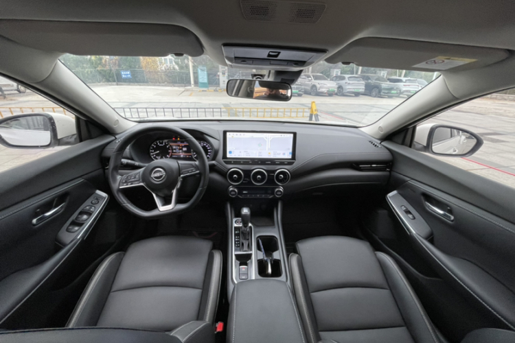 日产 轩逸 2023款 1.6L CVT悦享版中控内饰7002