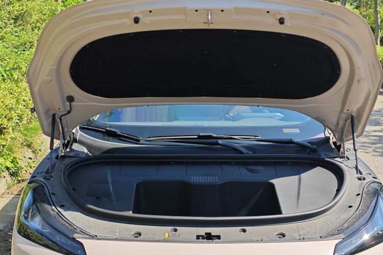 昊铂GT 2024款 全球款 710特高压激光雷达版车身外观6008