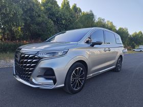 荣威iMAX8 2022款 400TGI 欢聚版