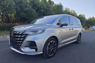 荣威iMAX8 2022款 400TGI 欢聚版