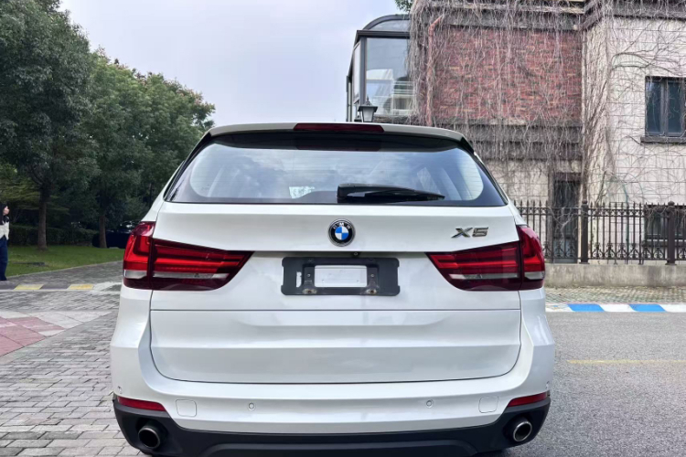 宝马X5(进口) 2014款 xDrive35i 典雅型车身外观6005
