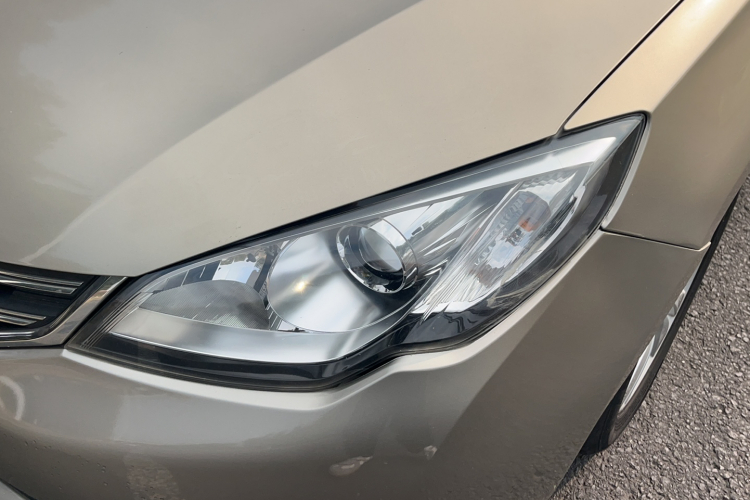 荣威360 2015款 1.5L 自动豪华版局部细节36