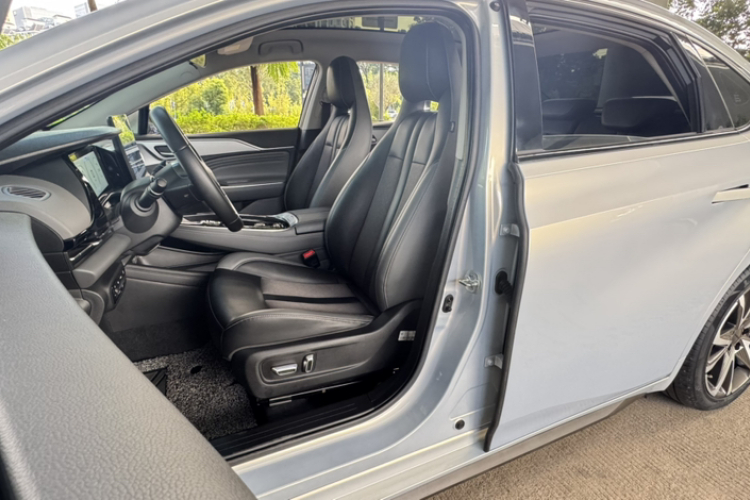 埃安 AION S Plus 2022款 70 智领版局部细节19