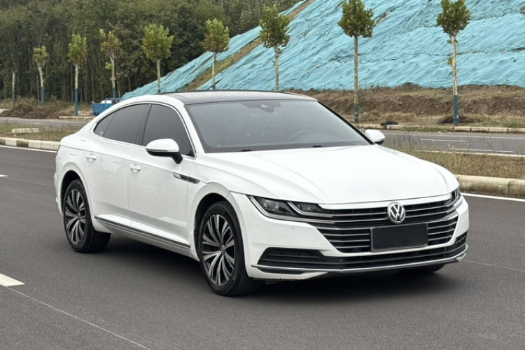 一汽-大众CC 2020款 330TSI 魅颜版 国VI车身外观6002