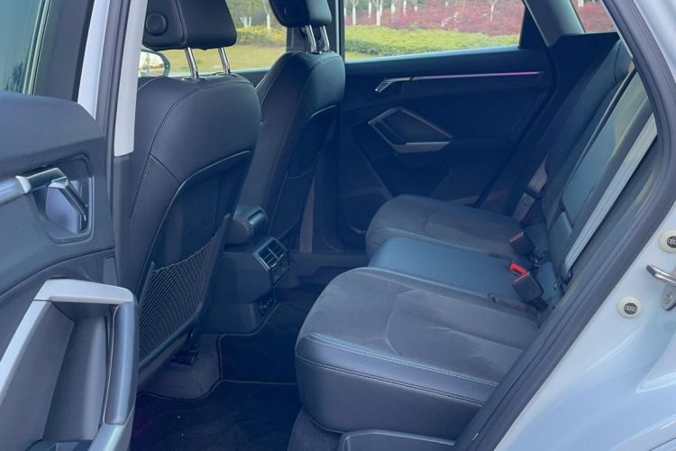 奥迪Q3 2023款 40 TFSI 时尚动感型中控内饰7003