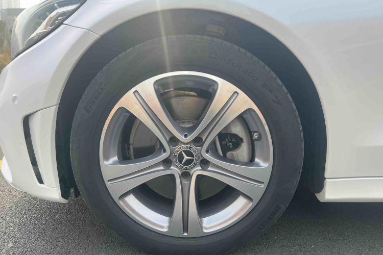 奔驰C级 2021款 C 260 L 运动版车身外观6008