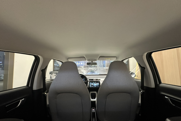 零跑汽车 零跑T03 2022款 炫晶版中控内饰7002