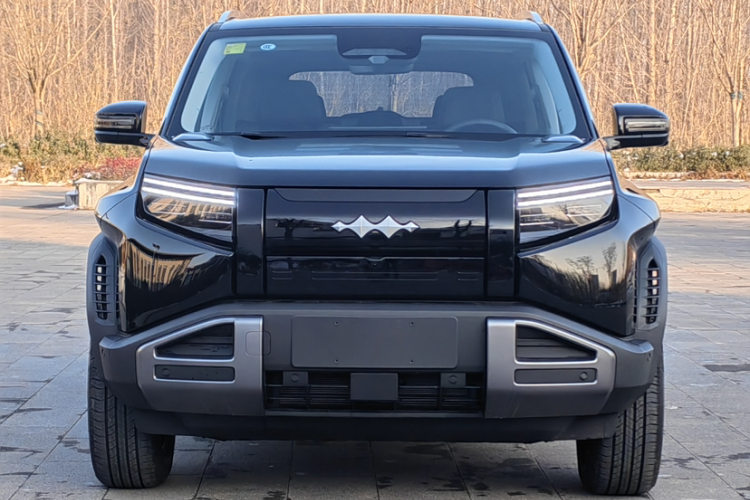 方程豹 钛3 2025款 501KM 后驱智驾Max版车身外观6007