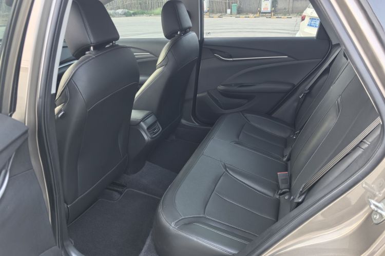 别克 英朗 2021款 1.3T 自动轻混动精英型中控内饰7005