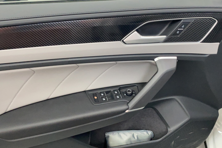 大众 探岳 2025款 众享款 300TSI中控内饰7002