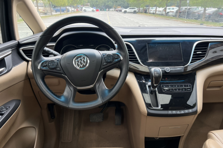 别克GL8 2017款 ES 28T 豪华型 国V中控内饰7002