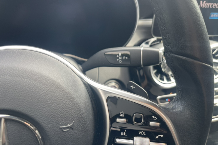 奔驰GLC 2021款 GLC 260 L 4MATIC 动感型局部细节18