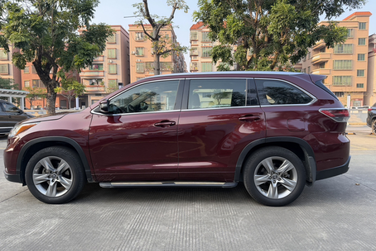 丰田 汉兰达 2017款 2.0T 四驱豪华版 7座车身外观6006