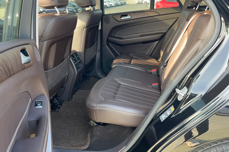 奔驰GLE 2015款 GLE 400 4MATIC中控内饰7003