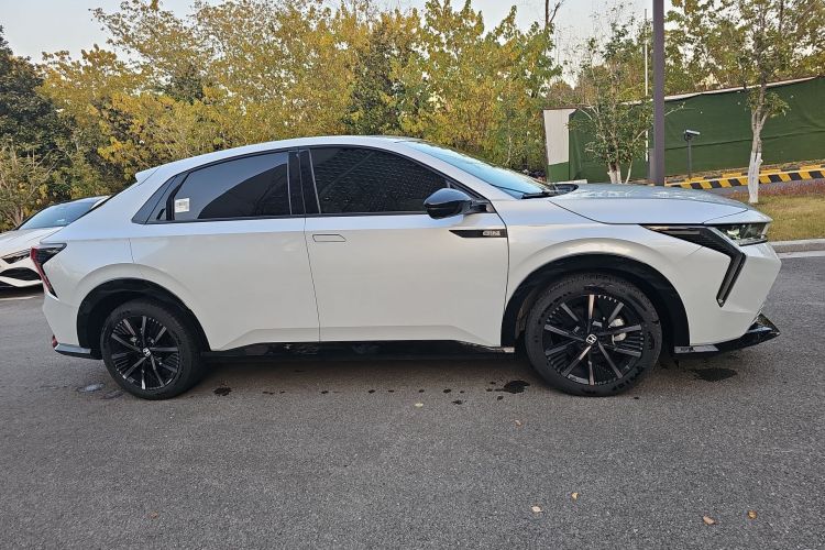 本田 猎光e:NS2 2024款 熠光版车身外观6002