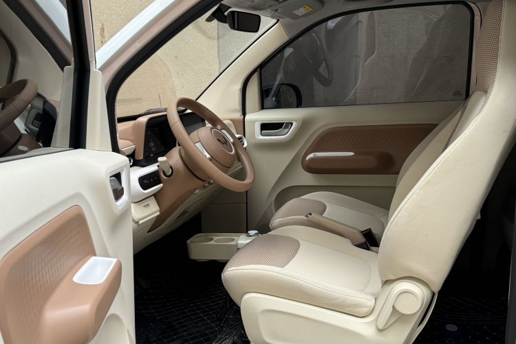 五菱汽车 宏光MINIEV 2024款 第三代 215km 进阶版局部细节19