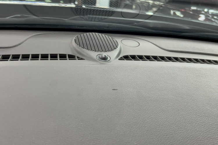 Jeep 大切诺基(进口) 2015款 3.6L 豪华导航版局部细节9005