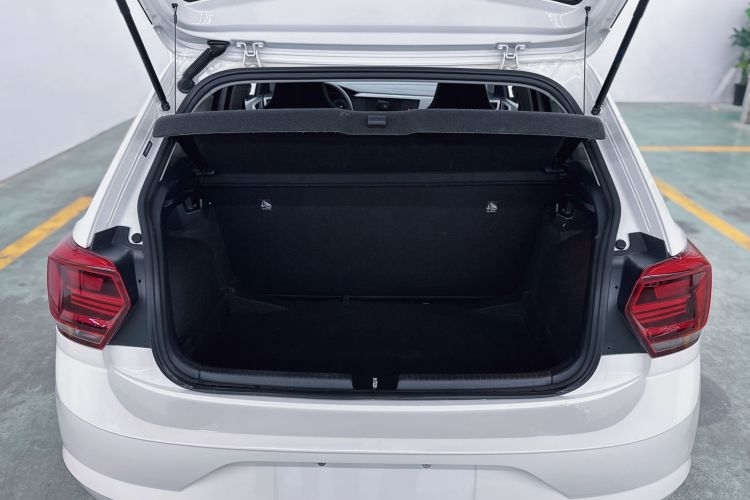 大众 Polo 2019款 Plus 1.5L 自动全景乐享版中控内饰7001