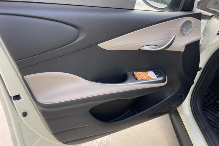 比亚迪 海豚 2025款 420km 自由版车身外观6004