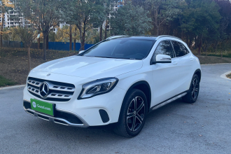 奔驰GLA 2018款 GLA 200 时尚型